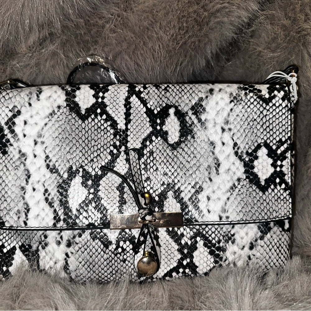 Black and White Snakeskin Clutch with Glossy Finish